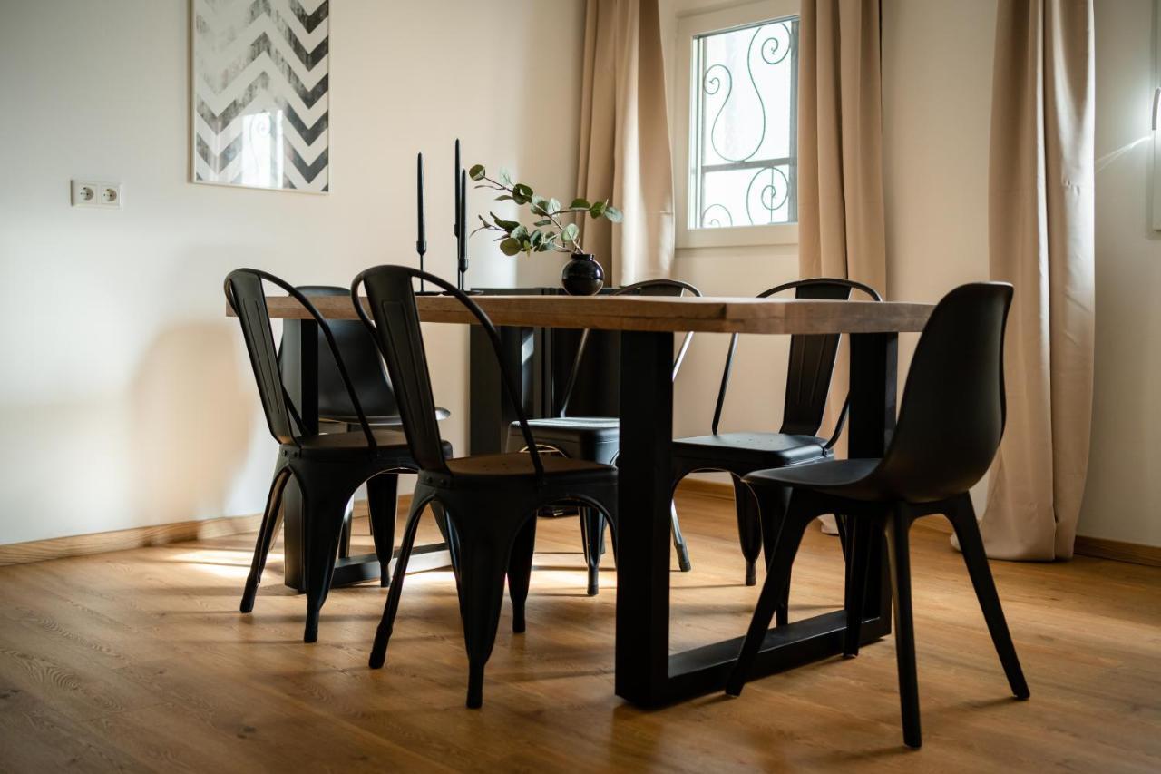 Oldtown Studio Apartment With 2 Bathrooms Ντίσελντορφ Εξωτερικό φωτογραφία